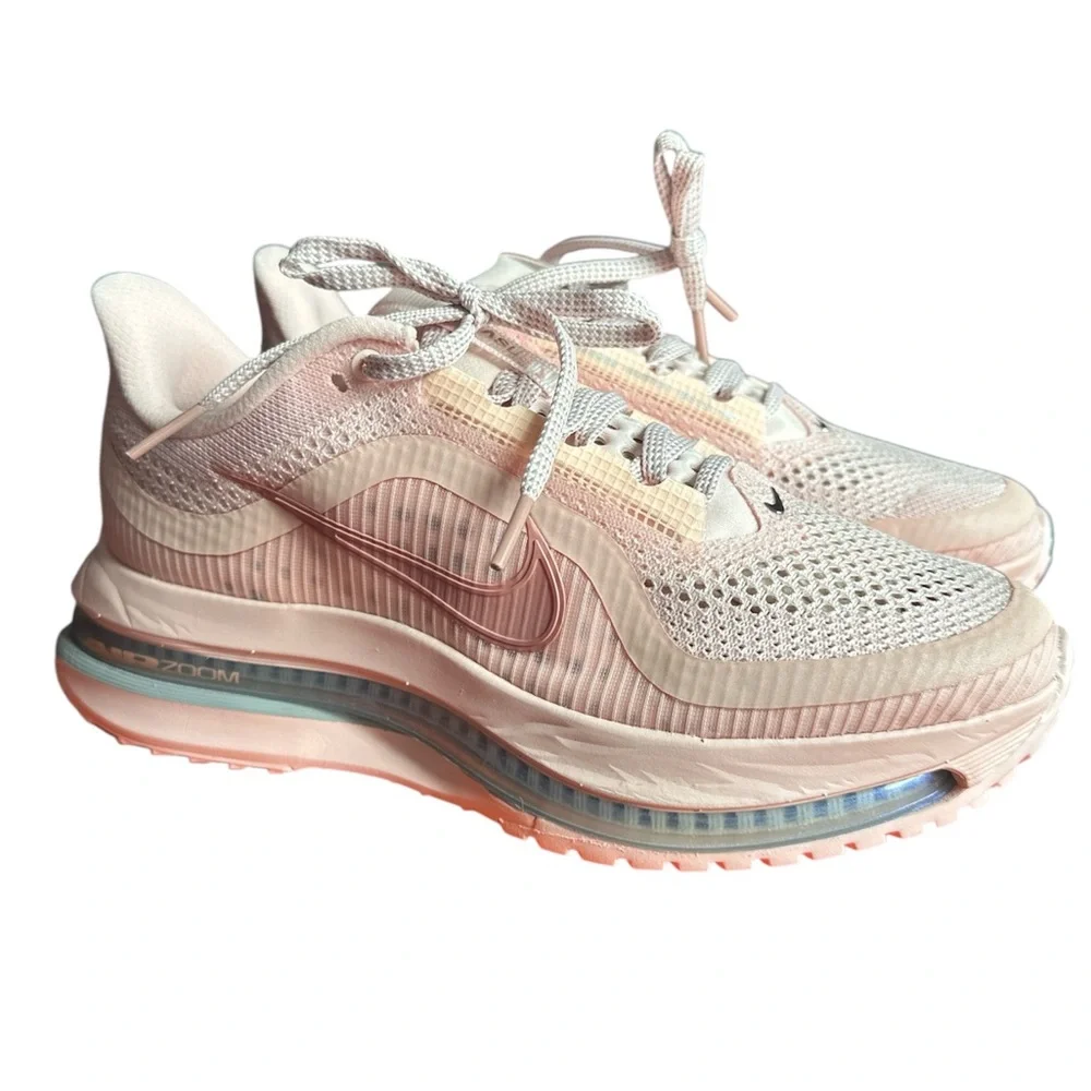Nike Pegasus Premium Running Shoes - Picture 2 of 8
